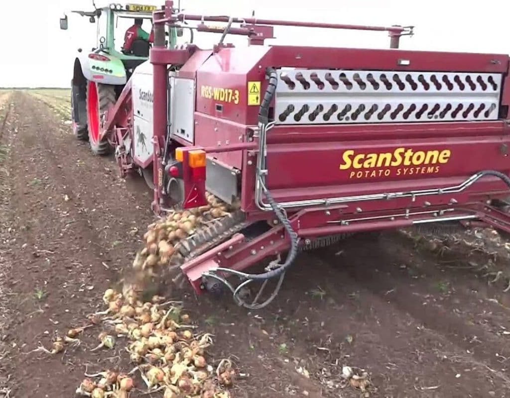 ScanStone Windrowers 2 Row Trailed Winrower